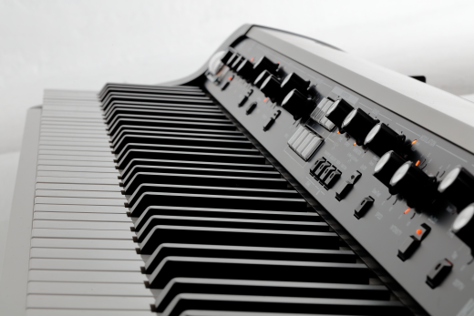 KORG Digitalpiano, SV2-73S, 73 Tasten (RH3), weiß-metallic, mit Lautsprecher